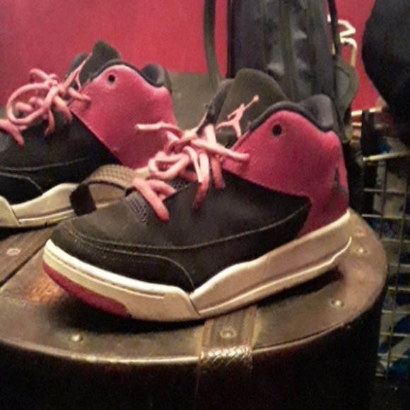 Jordan basketball - Picture 1 of 3